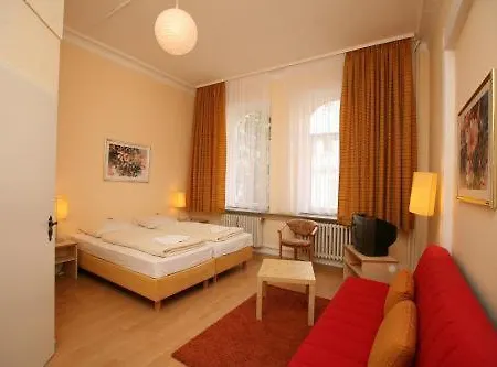 Mini-hôtel Reverey * Kontaktloser Self Check-in * 2*