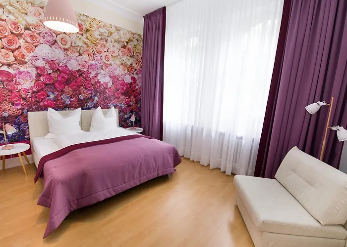 Reverey * Kontaktloser Self Check-in * Ганновер